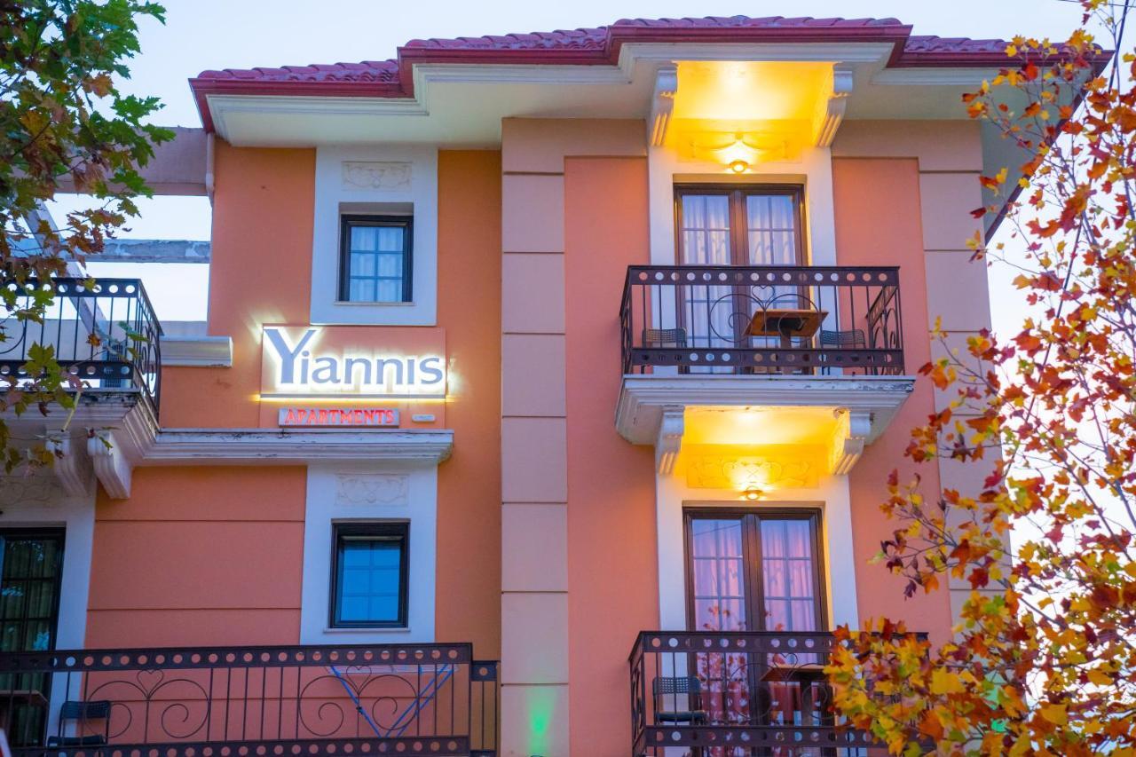 Yiannis Apartments ヨアニナ エクステリア 写真