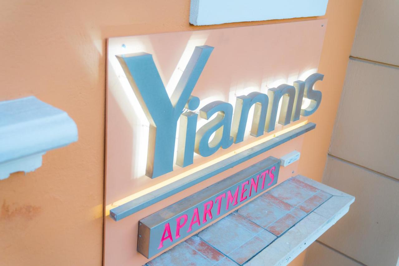 Yiannis Apartments ヨアニナ エクステリア 写真